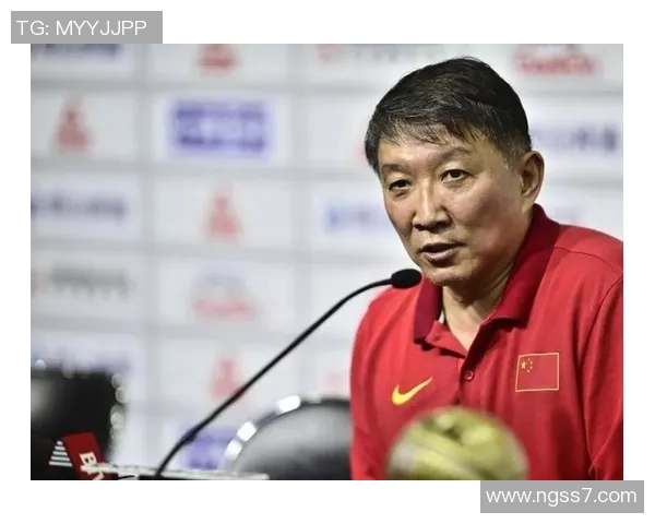 杨毅解析李梦缺席亚洲杯原因宫鲁鸣全心为球队利益考虑